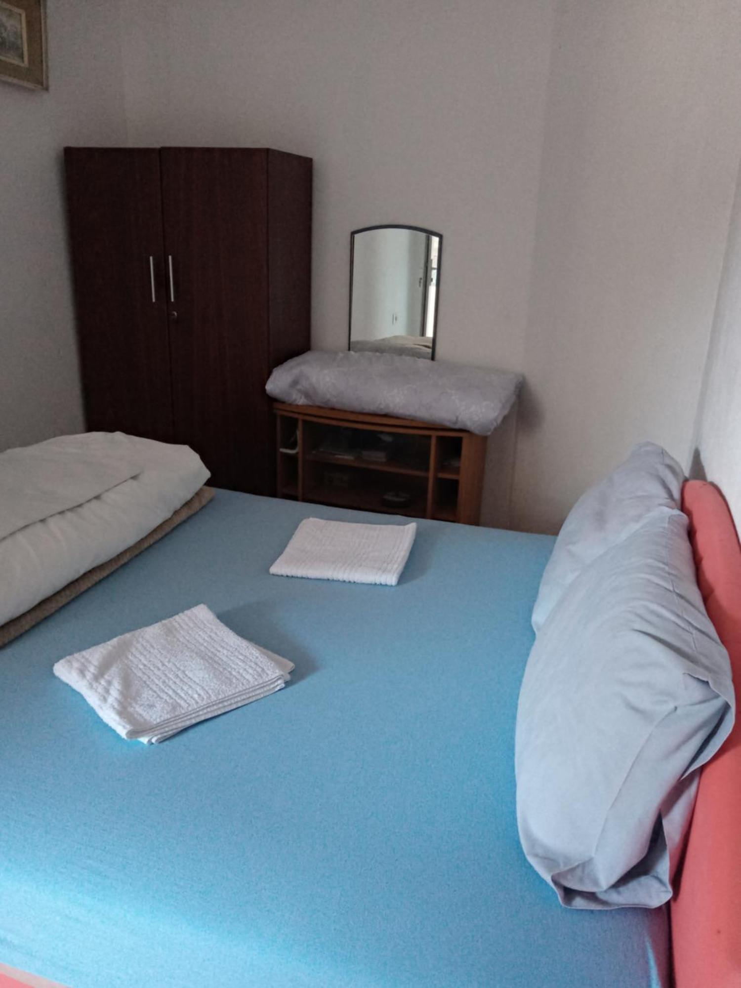 Apartman Seno Mostar Rom bilde